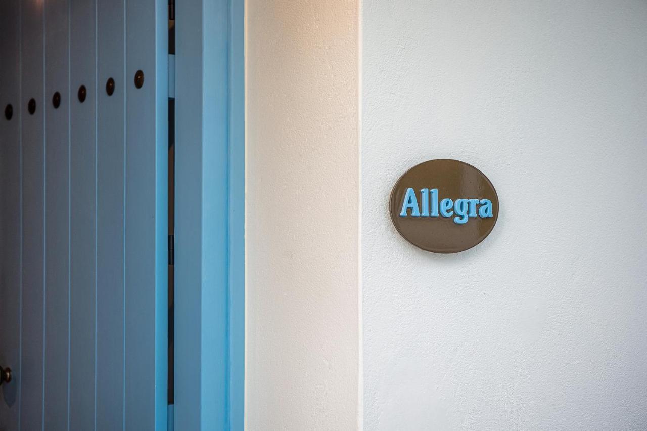Allegra La Canea Esterno foto